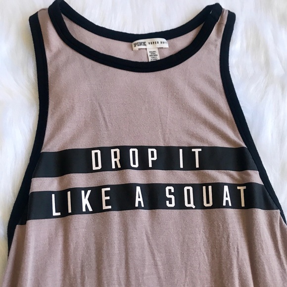 ｖｉｃｔｏｒｉａ'ｓ  ｓｅｃｒｅｔ  ｐｉｎｋ  ｓｏｆｔ  ｗｏｒｋｏｕｔ  ｔａｎｋ - Picture 2 of 5